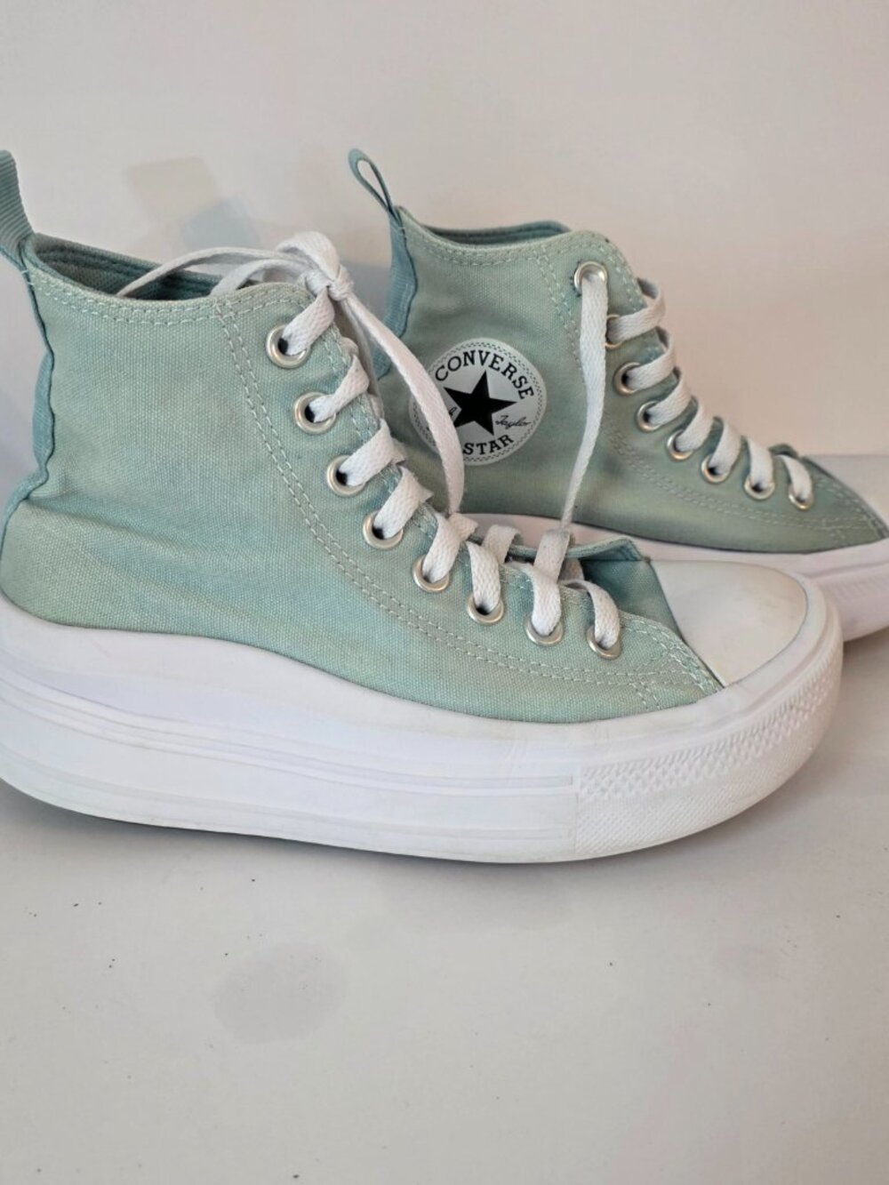 Converse Chuck Taylor All Star Move Platform High (Kids/Jr's), Size 4.5 - Picture 3 of 9